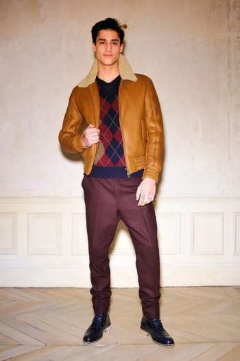 Кожаные мужские куртки бомбер - как и с чем носить модный тренд в 2012